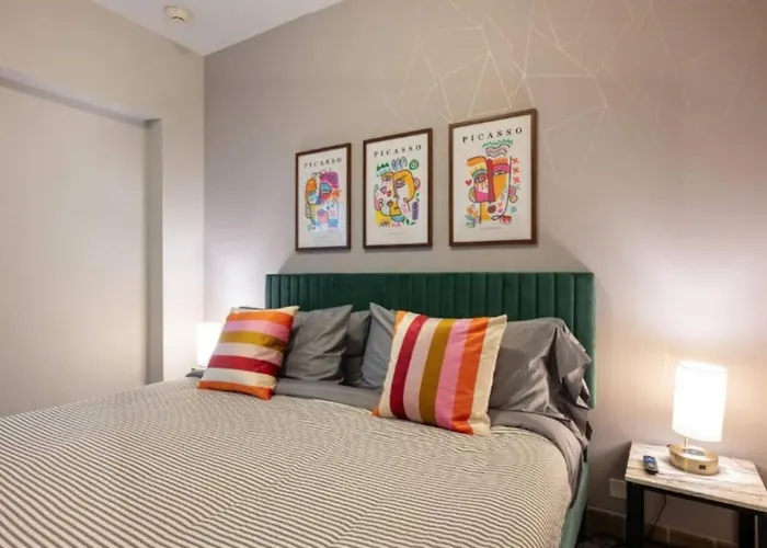 Apartamento Sleep 14 Downtown, Vintage 5bd-2ba Gym & Patio Chicago