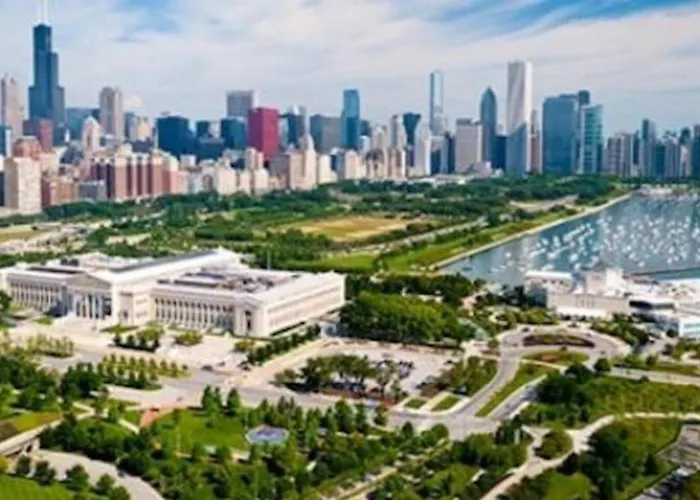 Sleep 14 Downtown, Vintage 5bd-2ba Gym & Patio Apartamento Chicago